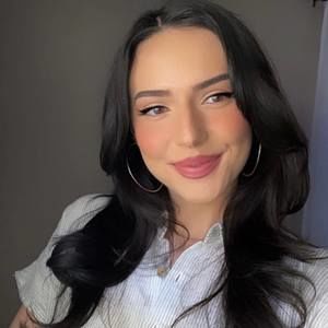 Meet your Posher, Eva marie